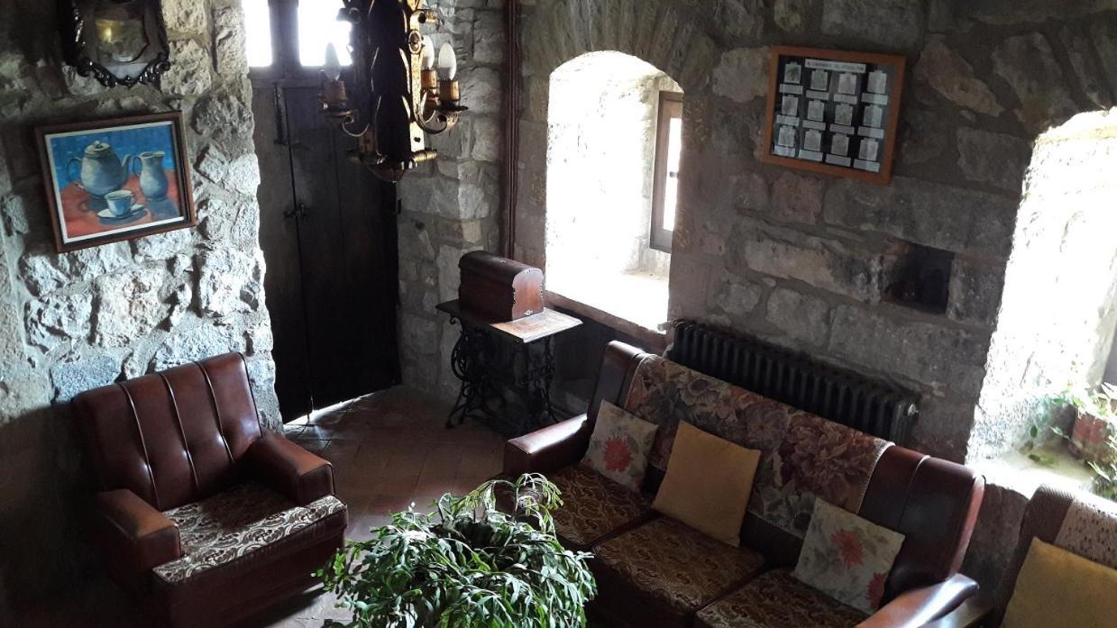 Castell De Llaes Villa Ngoại thất bức ảnh